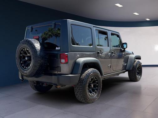 Granite Crystal Metallic Clearcoat 2014 Jeep Wrangler Unlimited Rubicon