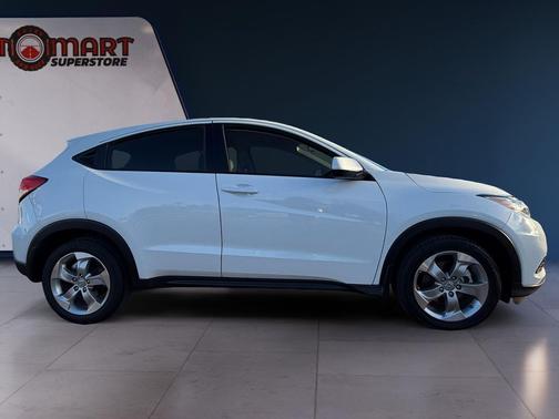 2022 Honda HR-V LX