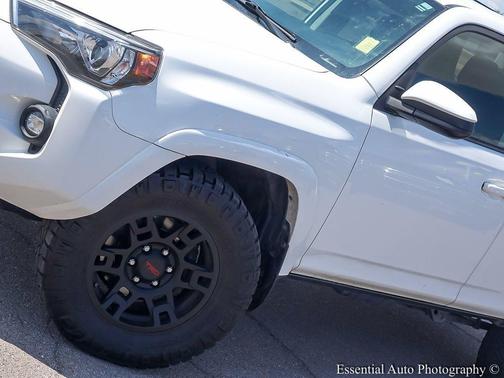 2021 Toyota 4Runner TRD Off Road