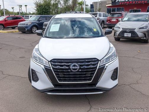 2024 Nissan Kicks S