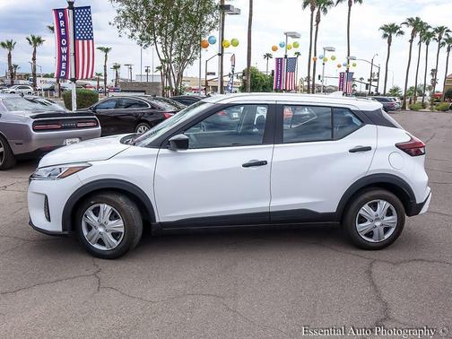 2024 Nissan Kicks S