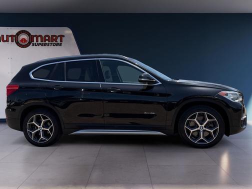 Black Sapphire Metallic 2017 BMW X1 xDrive 28i