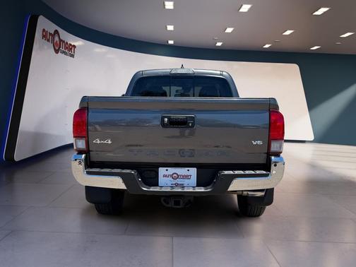 Magnetic Gray Metallic 2019 Toyota Tacoma SR5