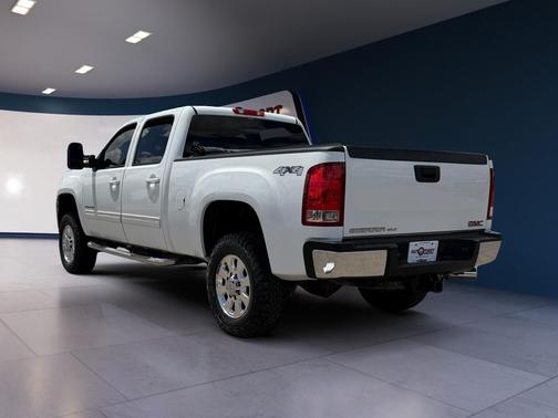 Summit White 2011 GMC Sierra 3500 SLT