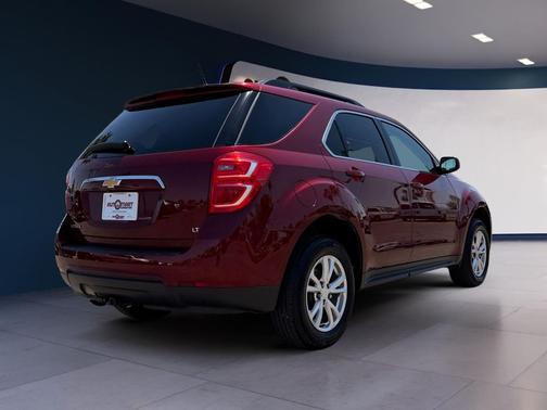 Siren Red Tintcoat 2017 Chevrolet Equinox 1LT
