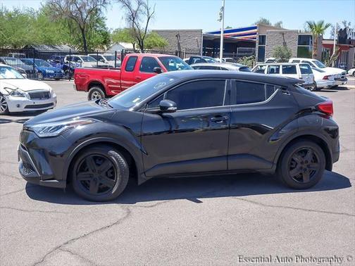 2020 Toyota C-HR LE