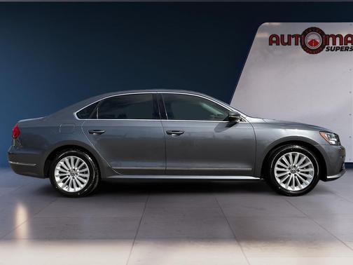 2016 Volkswagen Passat 1.8T SE