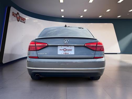 2016 Volkswagen Passat 1.8T SE