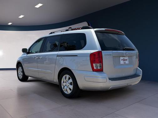 Stardust Silver 2007 Hyundai Entourage Limited