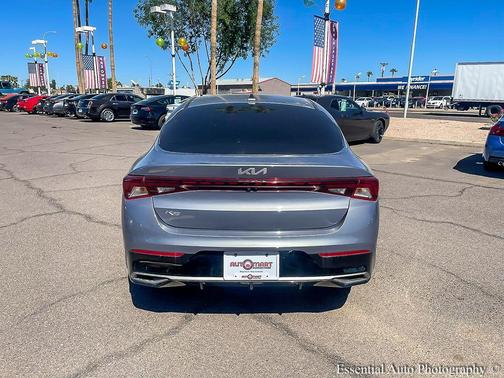 2022 Kia K5 LXS