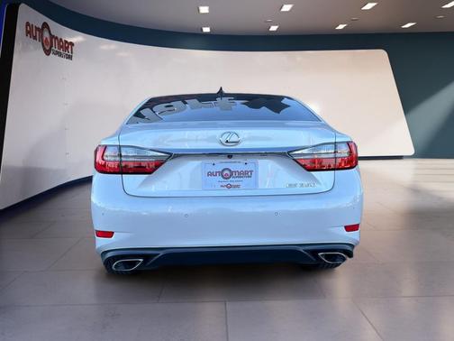 2018 Lexus ES 350 Base