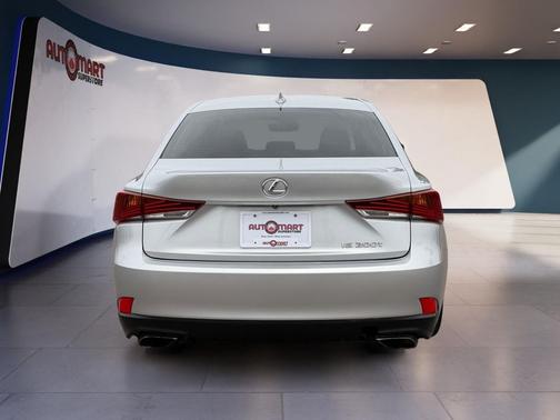 Silver Lining Metallic 2017 Lexus IS 200t Base