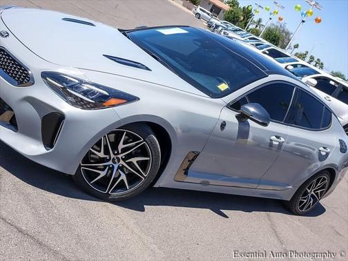 2022 Kia Stinger GT-Line