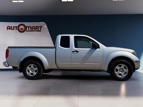 Radiant Silver 2008 Nissan Frontier SE King Cab