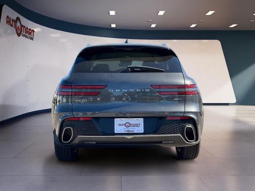 2022 Genesis GV70 2.5T AWD