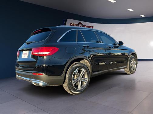 2016 Mercedes-Benz GLC 300 Base