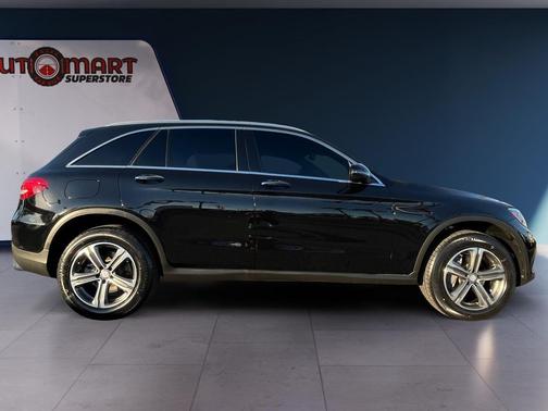 2016 Mercedes-Benz GLC 300 Base