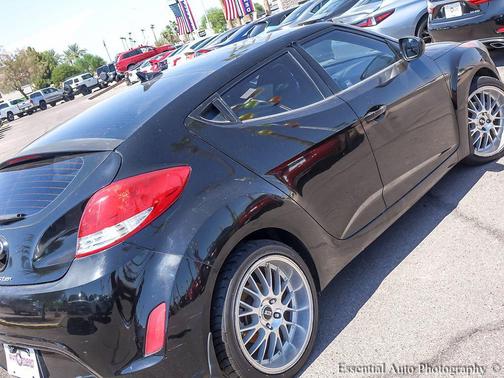 2013 Hyundai Veloster Base