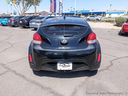 2013 Hyundai Veloster Base
