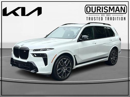 Mineral White Metallic 2026 BMW X7 M60i