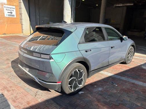 2023 Hyundai IONIQ 5 SEL