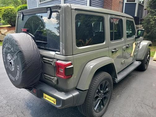 2022 Jeep Wrangler Unlimited 4xe Sahara