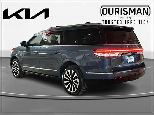 2022 Lincoln Navigator L Reserve