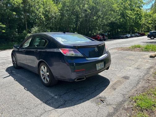 Still Night Pearl 2014 Acura TL Technology