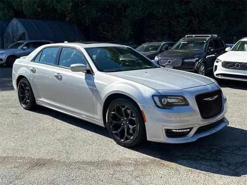2020 Chrysler 300 S