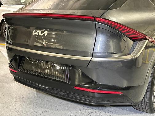 2023 Kia EV6 Wind