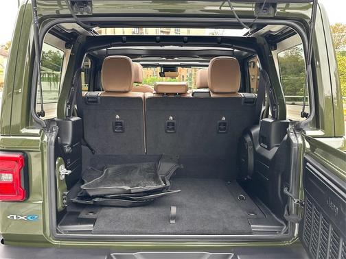 2022 Jeep Wrangler Unlimited 4xe Sahara