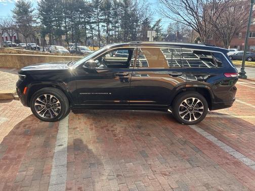 2021 Jeep Grand Cherokee L Overland