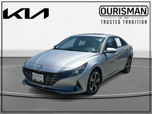 Shimmering Silver Pearl 2023 Hyundai ELANTRA Limited