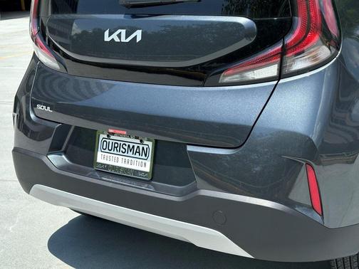 2025 Kia Soul LX