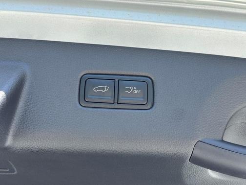 2025 Kia Carnival Hybrid SX