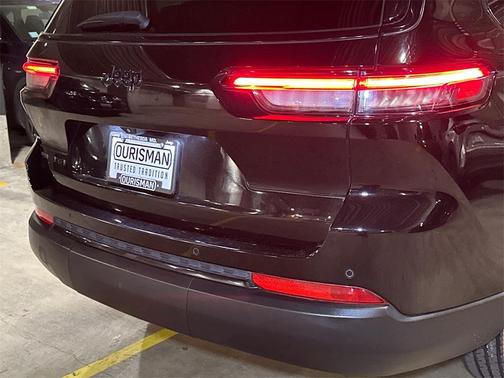 2021 Jeep Grand Cherokee L Laredo