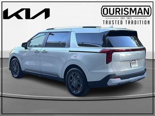 Ivory 2026 Kia Carnival Hybrid EX