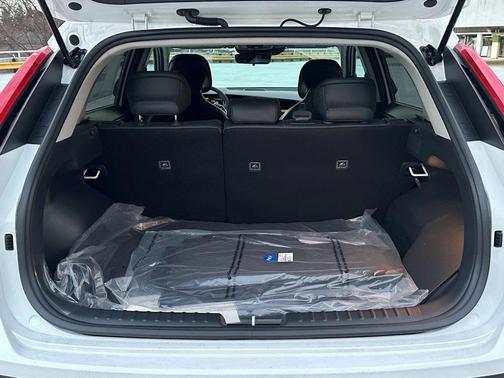 2025 Kia Niro Plug-In Hybrid EX