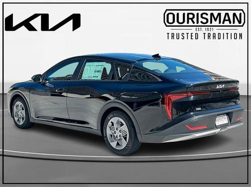 2025 Kia K4 LX