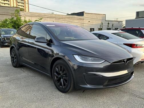 2024 Tesla Model X Base