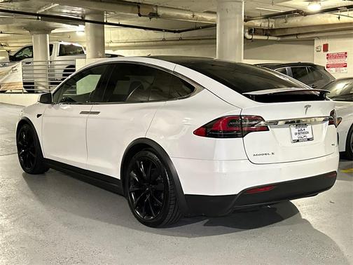 2018 Tesla Model X 75D