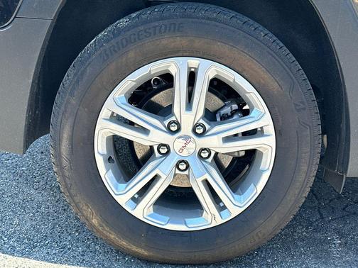 Ebony Twilight Metallic 2024 GMC Terrain SLE