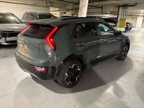 Green 2023 Kia Niro EV Wave