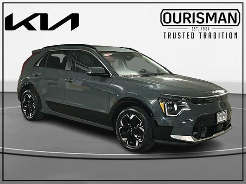 Green 2023 Kia Niro EV Wave