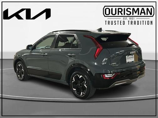 Green 2023 Kia Niro EV Wave