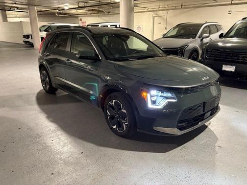 Green 2023 Kia Niro EV Wave
