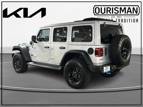 Silver Zynith Clearcoat 2024 Jeep Wrangler 4xe Sport