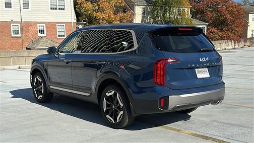 2025 Kia Telluride S