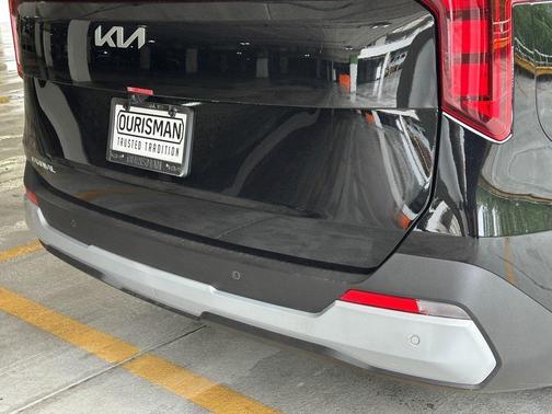 2025 Kia Carnival LXS