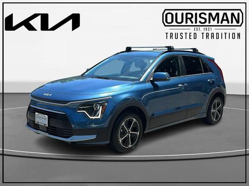 Mineral Blue 2024 Kia Niro EX